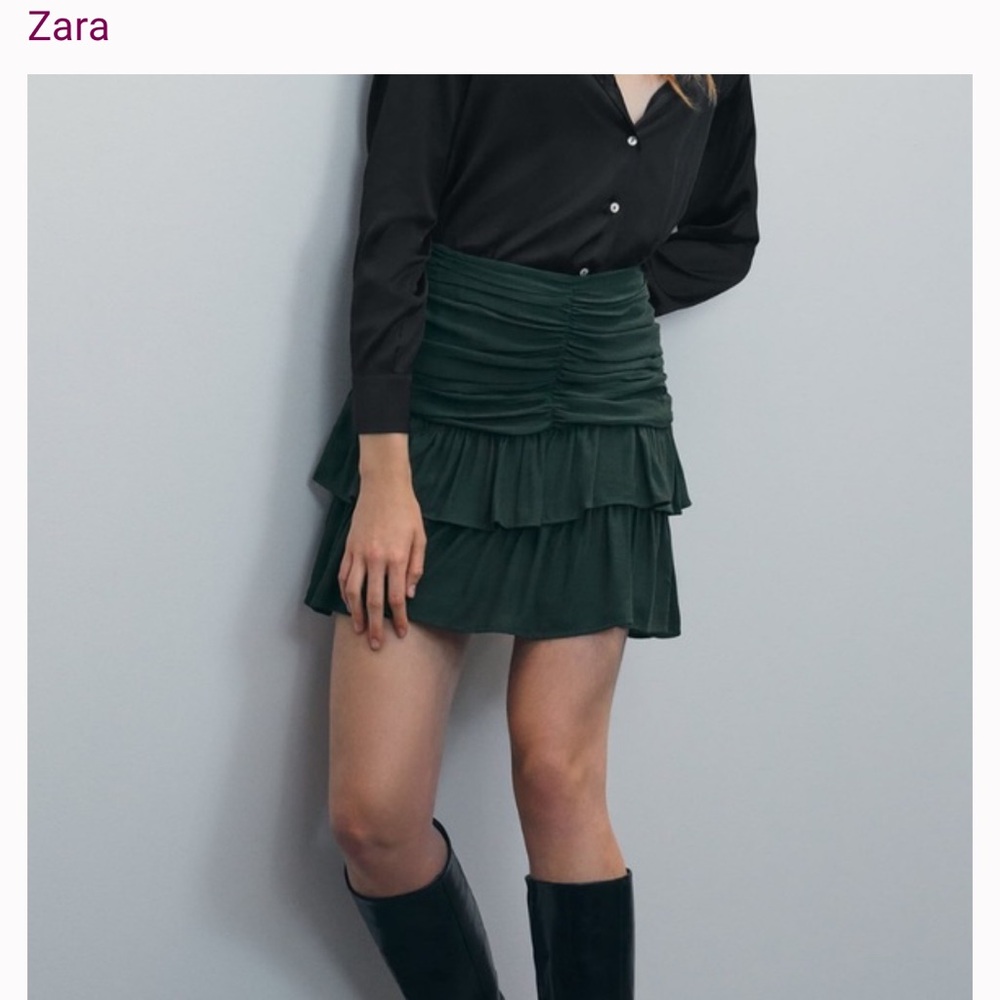 Zara Women's Dark Green Mini Skirt